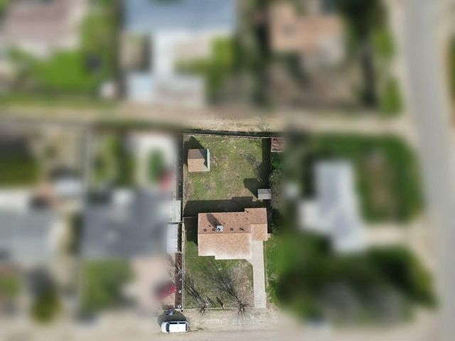 364 S Newman Rd, Tipton, CA 93272