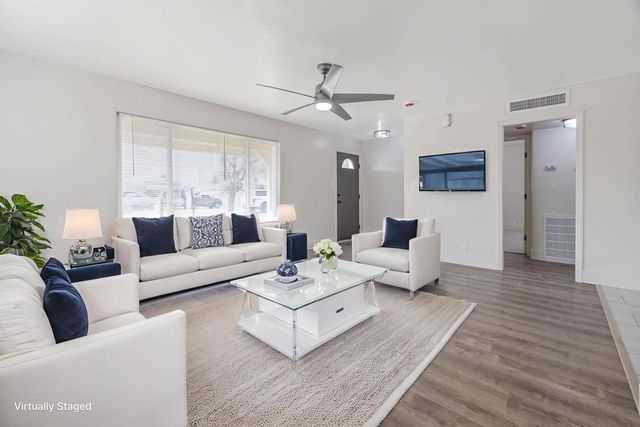 364 S Newman Rd, Tipton, CA 93272