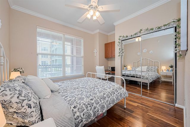 1711 Old Spanish Trail 214, Houston, TX 77054