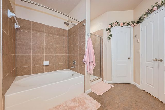 1711 Old Spanish Trail 214, Houston, TX 77054