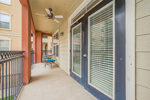 1711 Old Spanish Trail 214, Houston, TX 77054