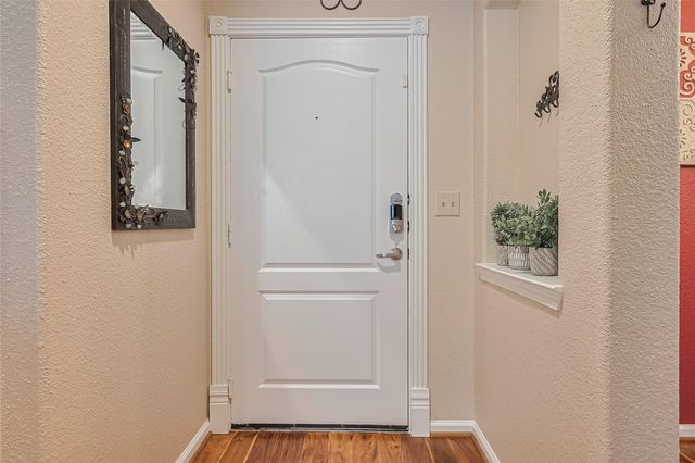 1711 Old Spanish Trail 214, Houston, TX 77054