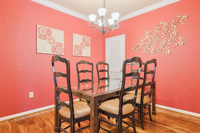 1711 Old Spanish Trail 214, Houston, TX 77054