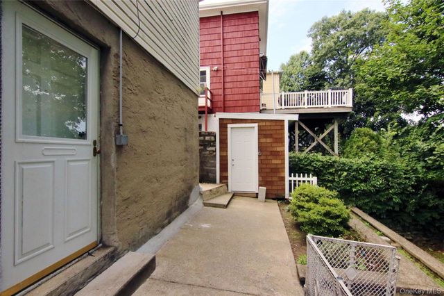 201 Bennett Avenue, Yonkers, NY 10701