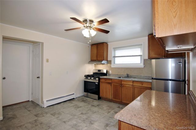 201 Bennett Avenue, Yonkers, NY 10701