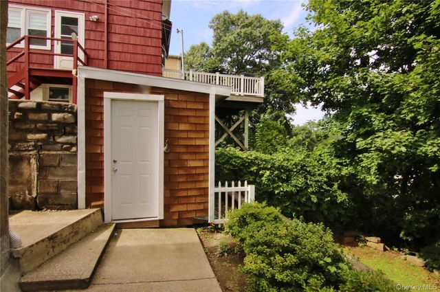 201 Bennett Avenue, Yonkers, NY 10701