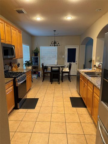 2311 Diamond Springs Drive, Pearland, TX 77584