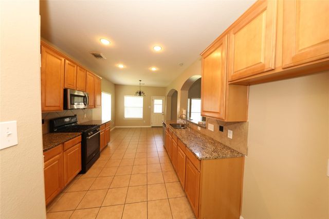 2311 Diamond Springs Drive, Pearland, TX 77584
