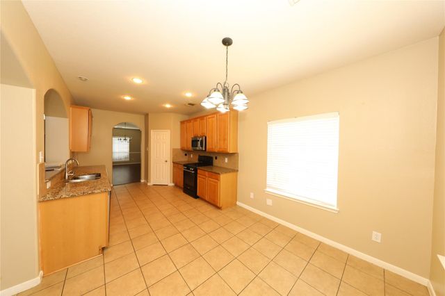 2311 Diamond Springs Drive, Pearland, TX 77584