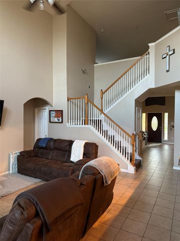 2311 Diamond Springs Drive, Pearland, TX 77584