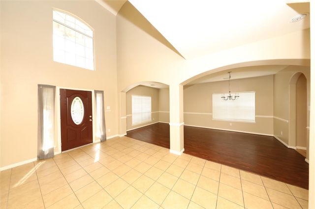 2311 Diamond Springs Drive, Pearland, TX 77584