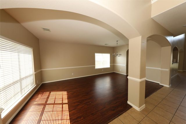 2311 Diamond Springs Drive, Pearland, TX 77584