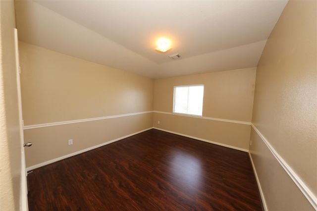 2311 Diamond Springs Drive, Pearland, TX 77584