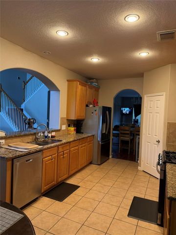 2311 Diamond Springs Drive, Pearland, TX 77584