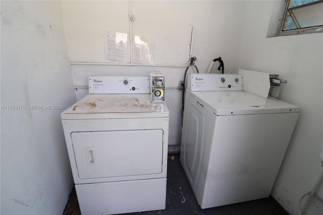 1341 NE 5th Ter 1, Fort Lauderdale, FL 33304