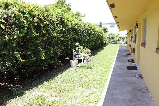 1341 NE 5th Ter 1, Fort Lauderdale, FL 33304