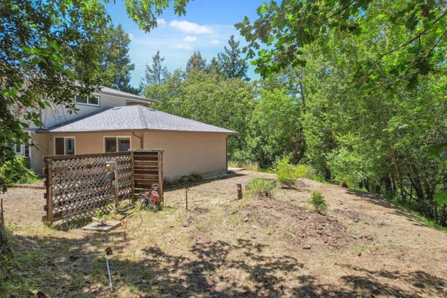 24895 Skyland Road, Los Gatos, CA 95033