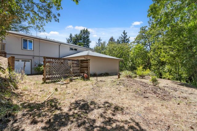 24895 Skyland Road, Los Gatos, CA 95033