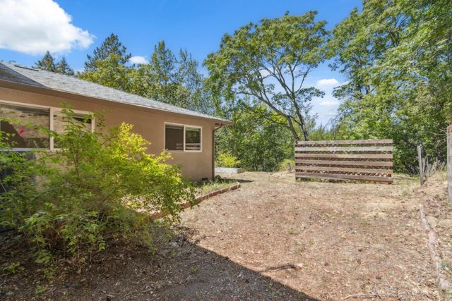 24895 Skyland Road, Los Gatos, CA 95033