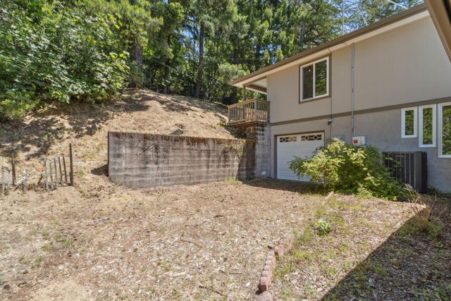 24895 Skyland Road, Los Gatos, CA 95033