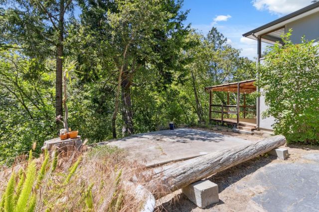 24895 Skyland Road, Los Gatos, CA 95033