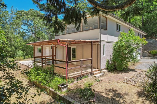 24895 Skyland Road, Los Gatos, CA 95033