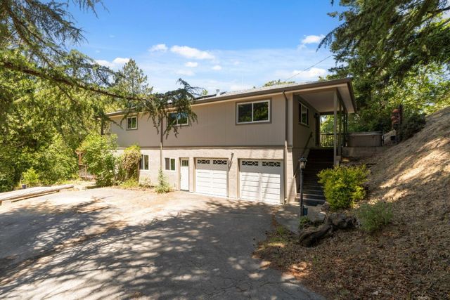 24895 Skyland Road, Los Gatos, CA 95033