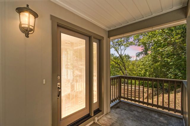 24895 Skyland Road, Los Gatos, CA 95033