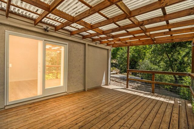 24895 Skyland Road, Los Gatos, CA 95033