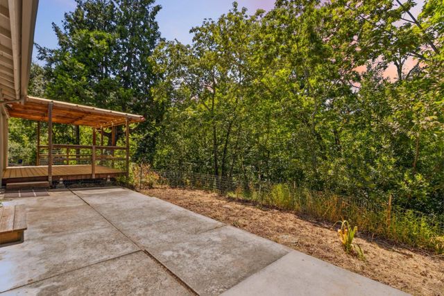 24895 Skyland Road, Los Gatos, CA 95033