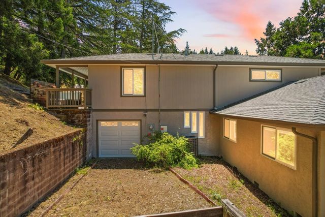 24895 Skyland Road, Los Gatos, CA 95033