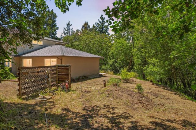 24895 Skyland Road, Los Gatos, CA 95033
