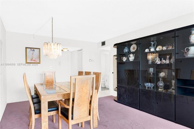 1000 Parkview Dr 822, Hallandale Beach, FL 33009