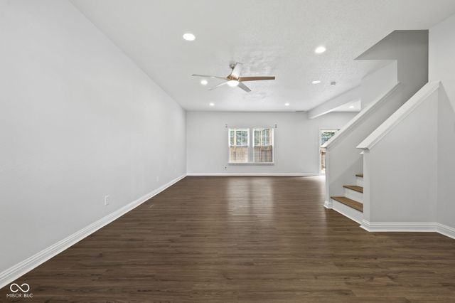 5719 Apple Branch Court, Indianapolis, IN 46237