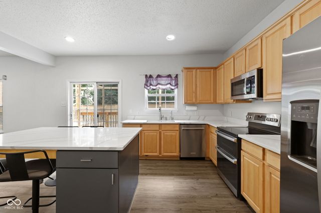 5719 Apple Branch Court, Indianapolis, IN 46237
