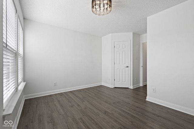 5719 Apple Branch Court, Indianapolis, IN 46237