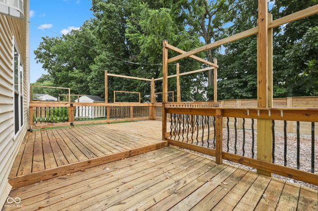 5719 Apple Branch Court, Indianapolis, IN 46237