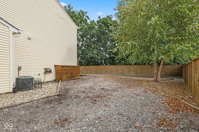 5719 Apple Branch Court, Indianapolis, IN 46237