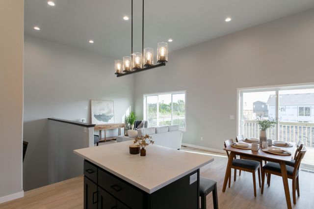 6208 86th Avenue S, Horace, ND 58047