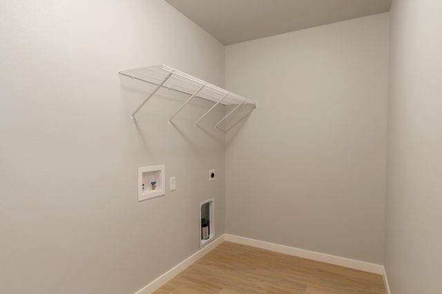 6208 86th Avenue S, Horace, ND 58047