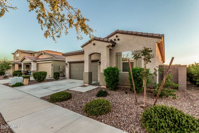 10877 W MARSHALL Avenue, Phoenix, AZ 85037