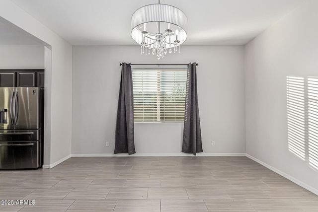 10877 W MARSHALL Avenue, Phoenix, AZ 85037