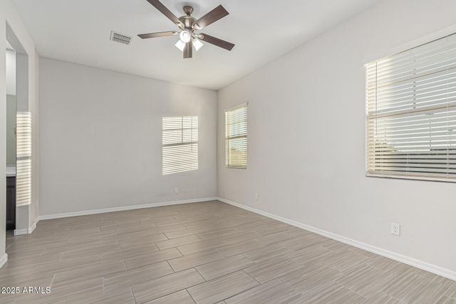 10877 W MARSHALL Avenue, Phoenix, AZ 85037