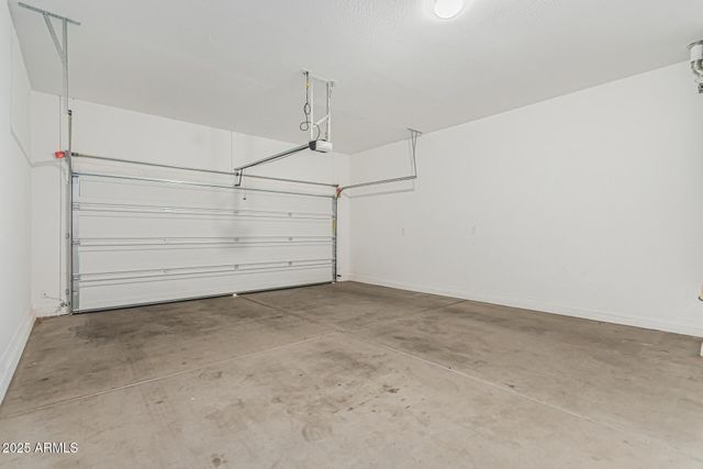 10877 W MARSHALL Avenue, Phoenix, AZ 85037