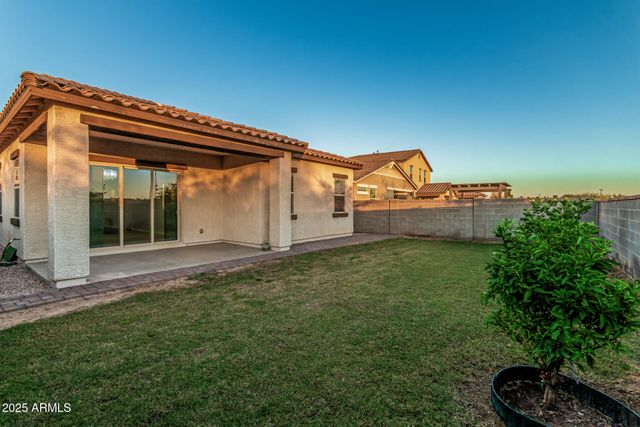 10877 W MARSHALL Avenue, Phoenix, AZ 85037