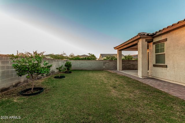 10877 W MARSHALL Avenue, Phoenix, AZ 85037