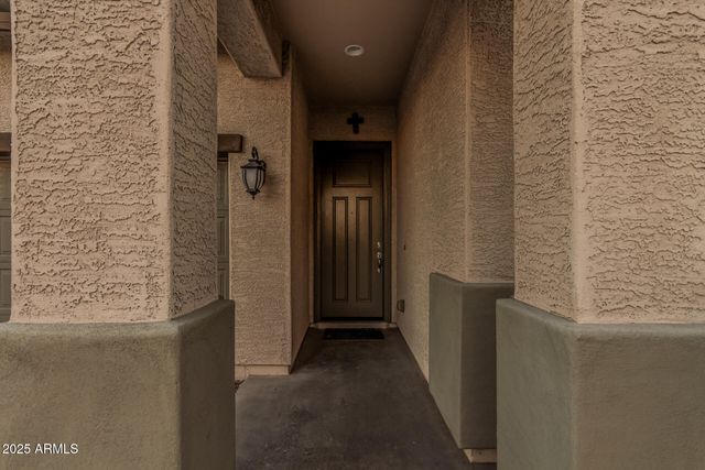 10877 W MARSHALL Avenue, Phoenix, AZ 85037