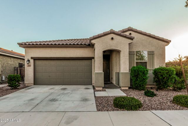 10877 W MARSHALL Avenue, Phoenix, AZ 85037