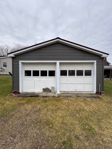 416 River Street, Fair Haven, VT 05743