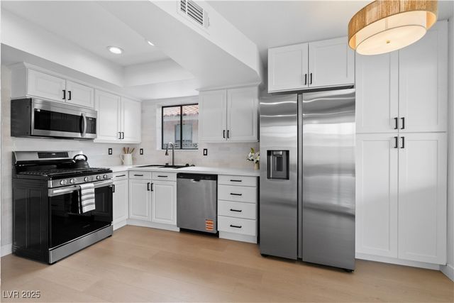 1254 Finale Lane, Las Vegas, NV 89119